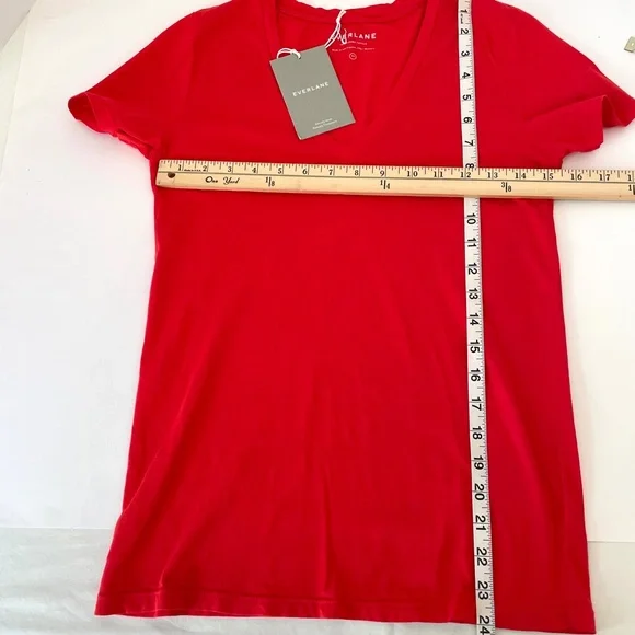 Everlane red Supima Cotton Tee Made in USA XS NWT - Picture 7 of 8